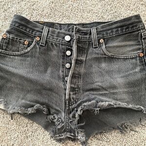 Levi high wasted shorts